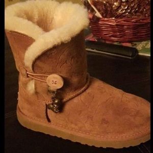 Kids ugg boots